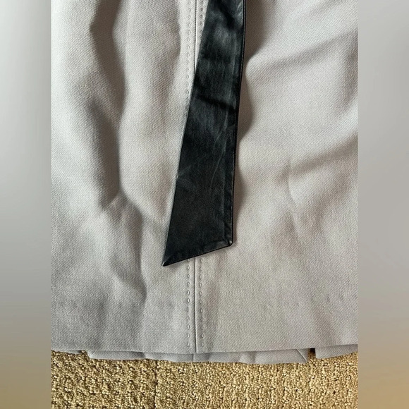 Per Se by Carlisle skirt with leather belt - Picture 3 of 9